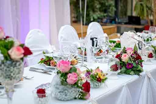 Wie viel Essen soll auf Ihrer Hochzeit serviert werden?